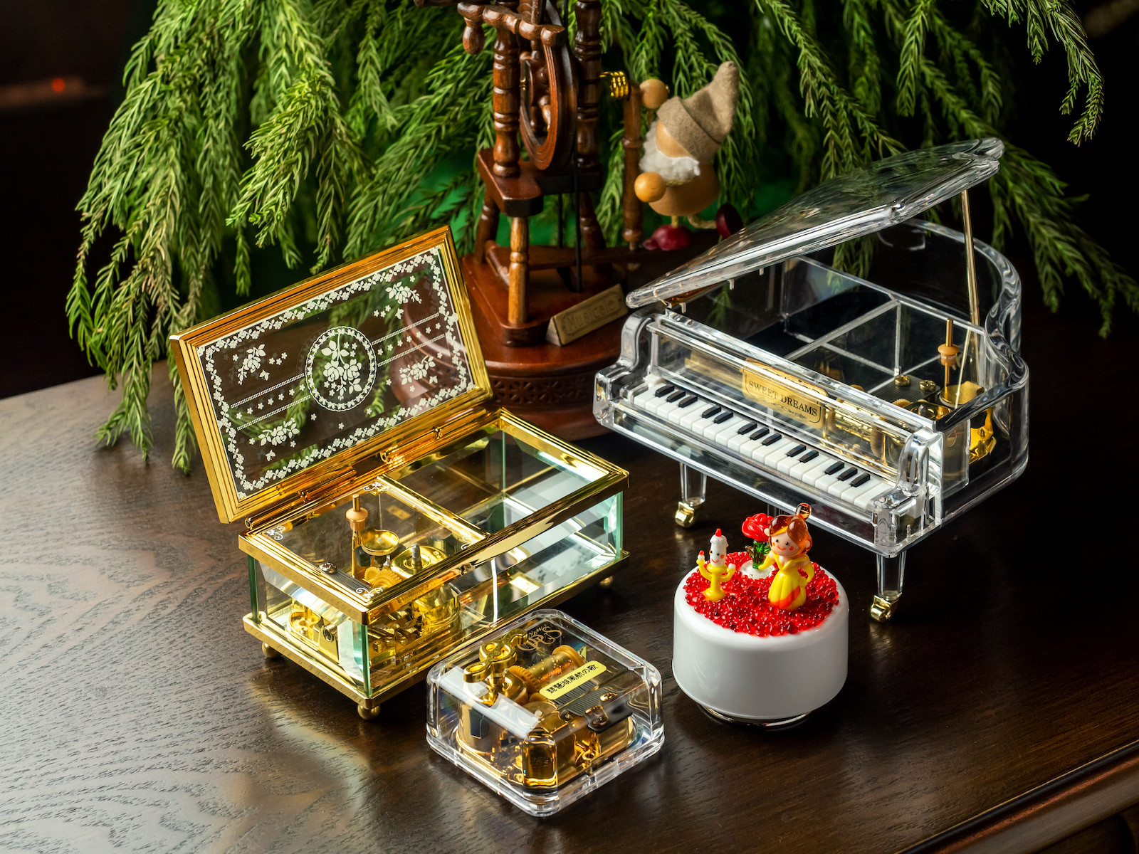 Black Wall Music Box Museum - Grand Mercure Lake Biwa Resort