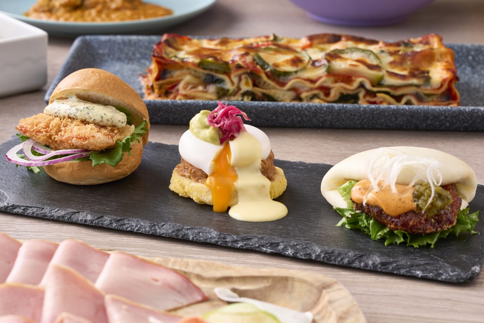 Buffet Restaurant Image| Grand Mercure Lake Biwa Resort & Spa