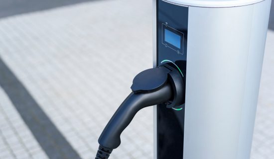 電動汽車充電器